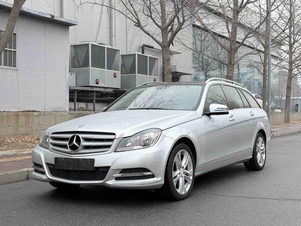 Mercedes-Benz Mercedes-Benz C-Class (Import)