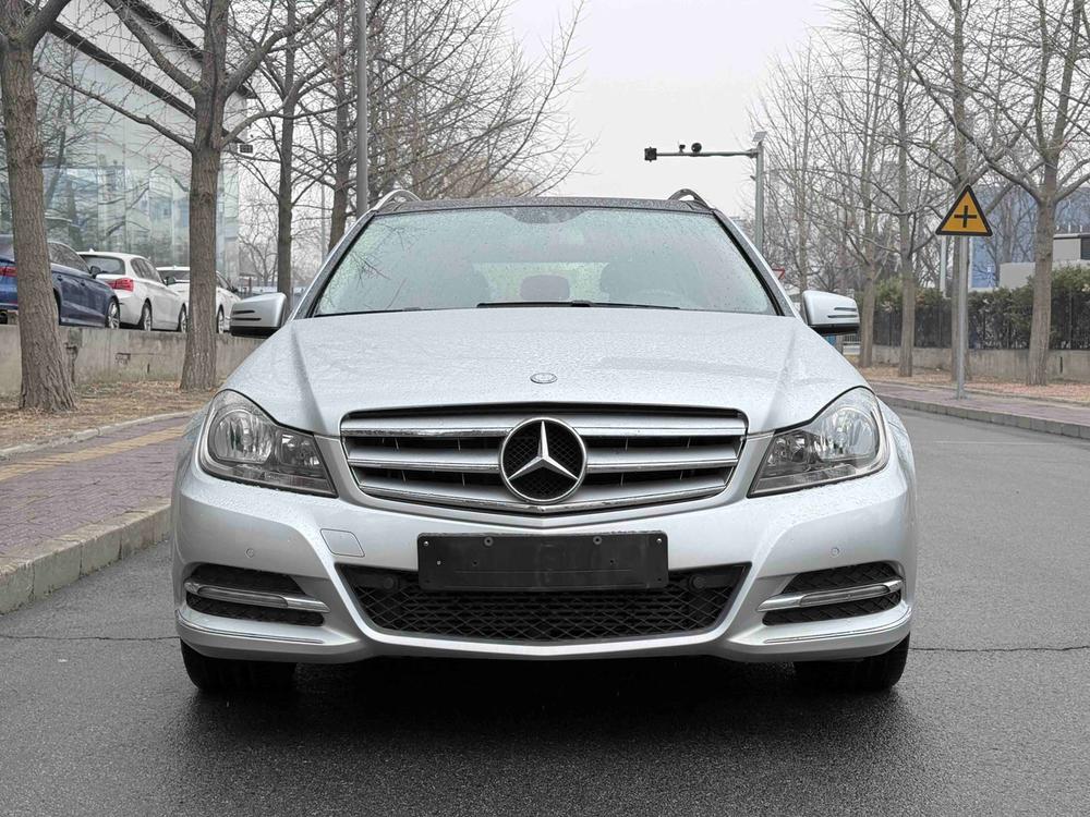 Mercedes-Benz Mercedes-Benz C-Class (Import)