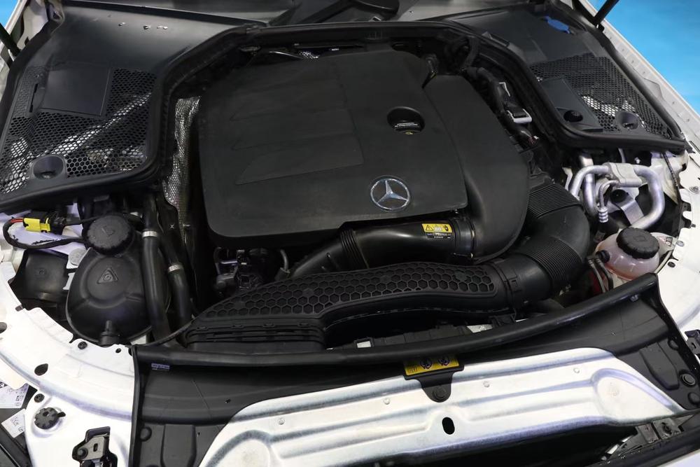Mercedes-Benz Mercedes-Benz C-Class (Import)