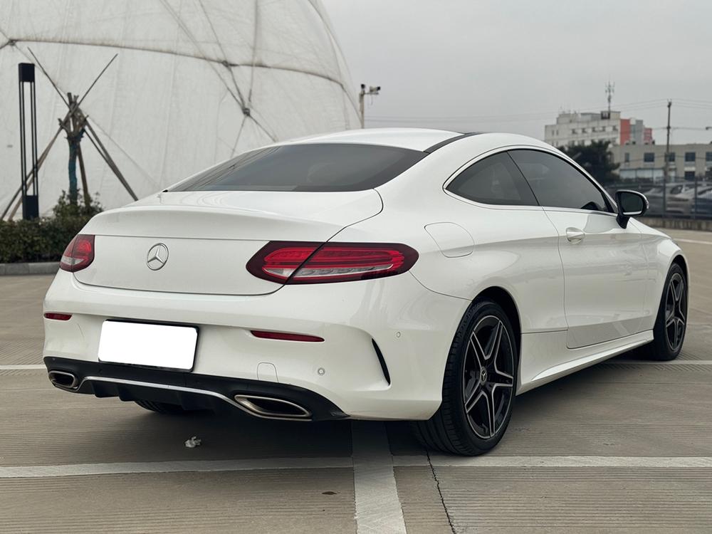 Mercedes-Benz Mercedes-Benz C-Class (Import)