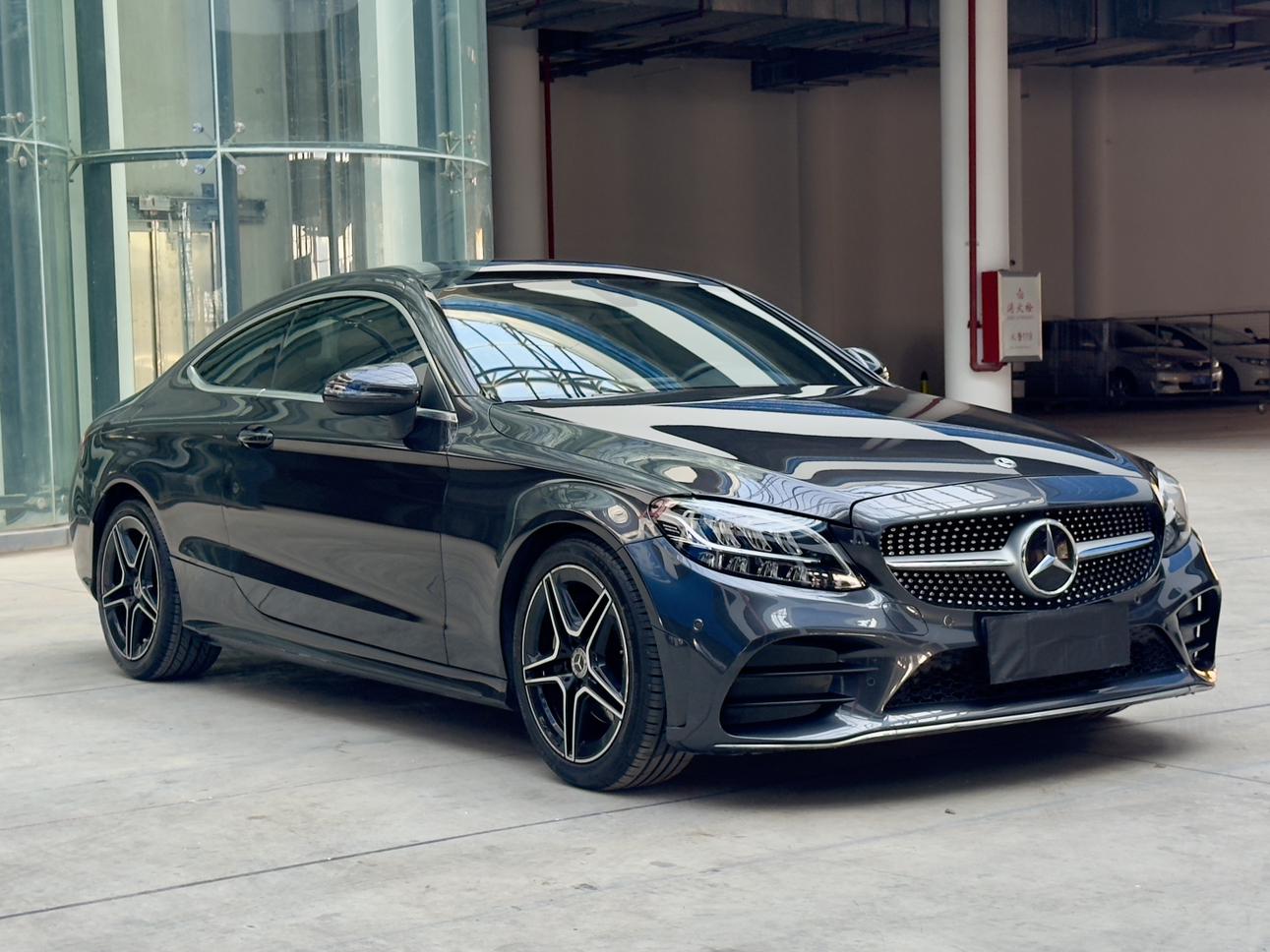 Mercedes-Benz Mercedes-Benz C-Class (Import)