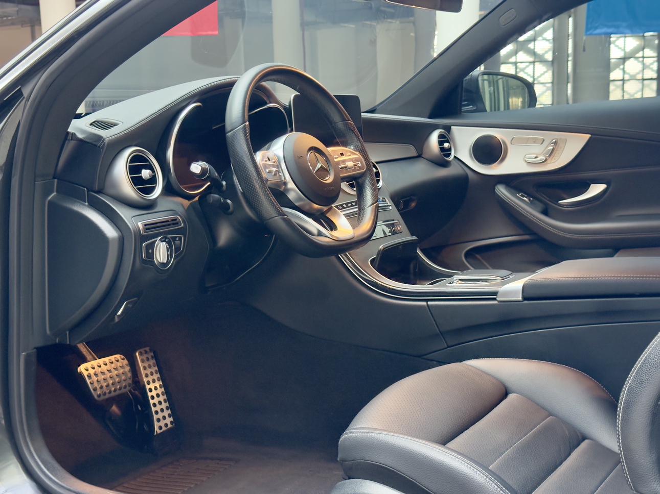 Mercedes-Benz Mercedes-Benz C-Class (Import)