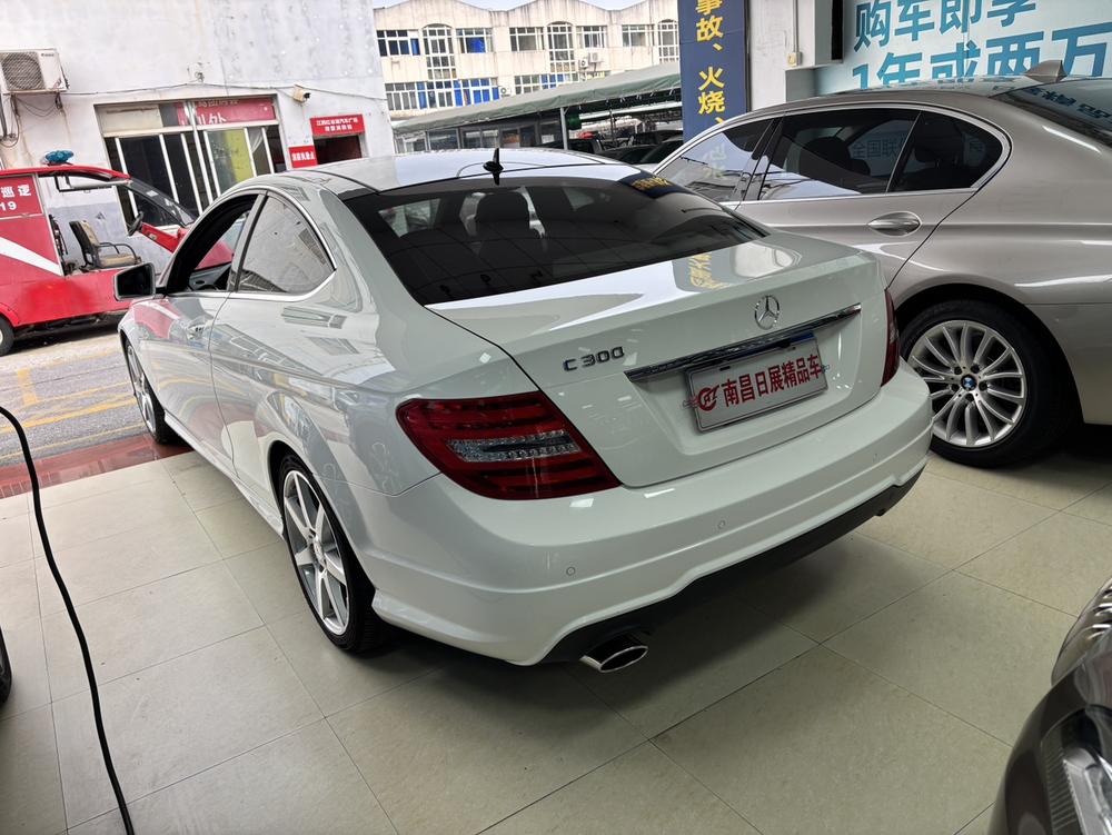 Mercedes-Benz Mercedes-Benz C-Class (Import)