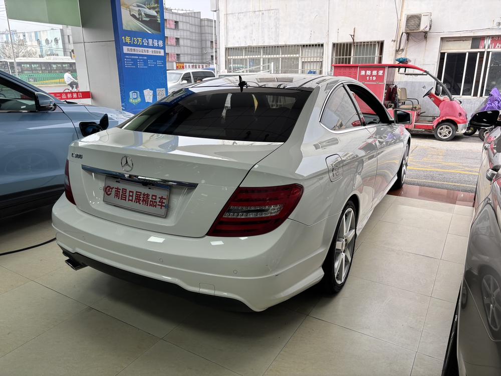 Mercedes-Benz Mercedes-Benz C-Class (Import)