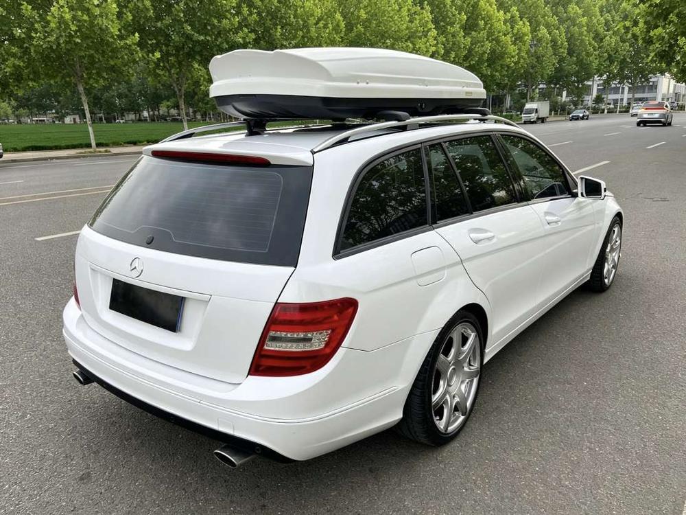Mercedes-Benz Mercedes-Benz C-Class (Import)