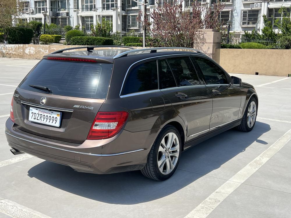 Mercedes-Benz Mercedes-Benz C-Class (Import)