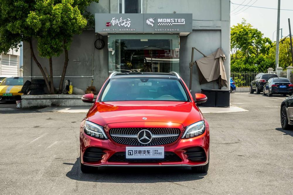 Mercedes-Benz Mercedes-Benz C-Class (Import)
