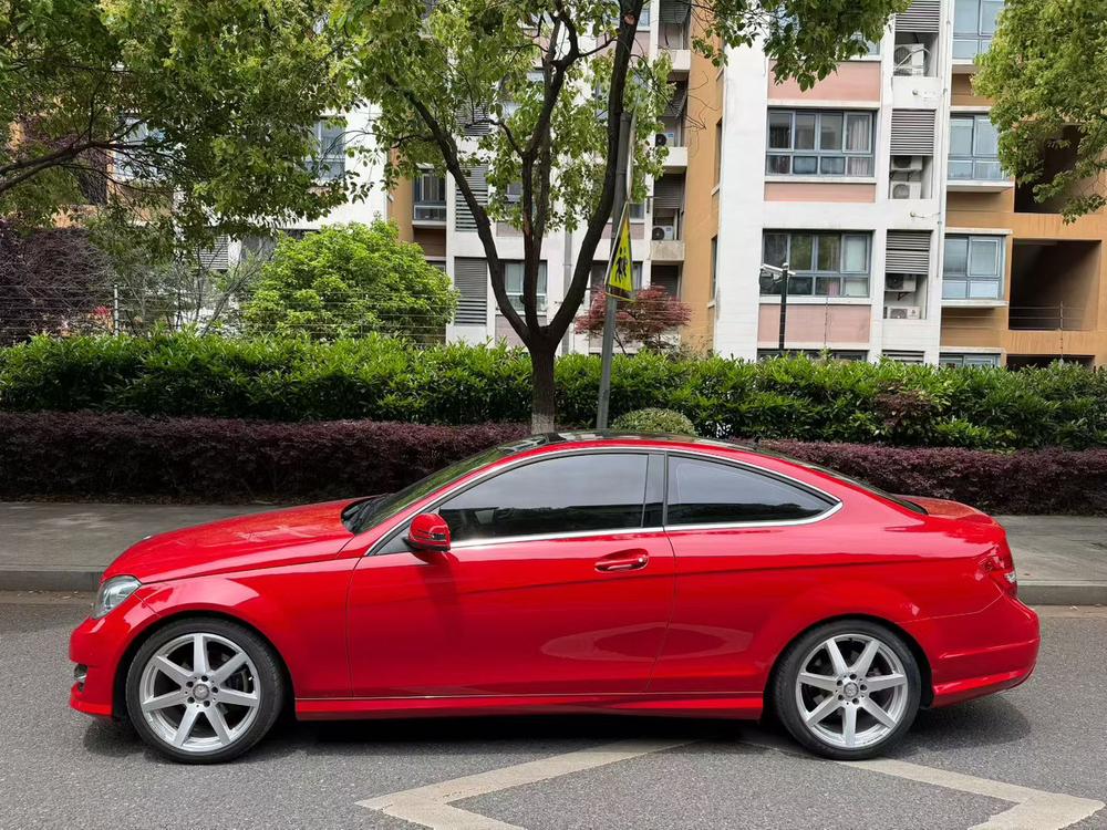 Mercedes-Benz Mercedes-Benz C-Class (Import)