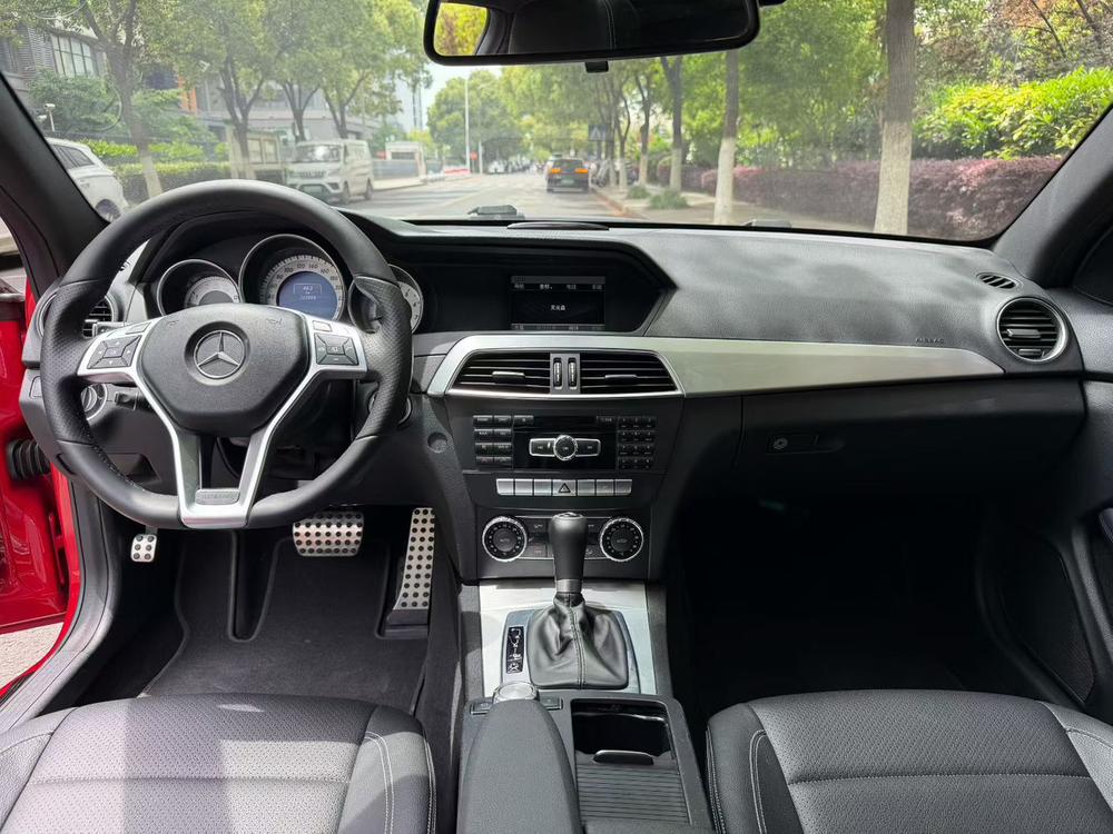 Mercedes-Benz Mercedes-Benz C-Class (Import)