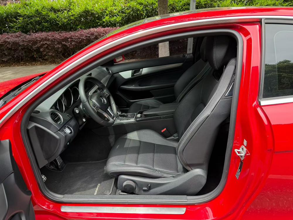 Mercedes-Benz Mercedes-Benz C-Class (Import)