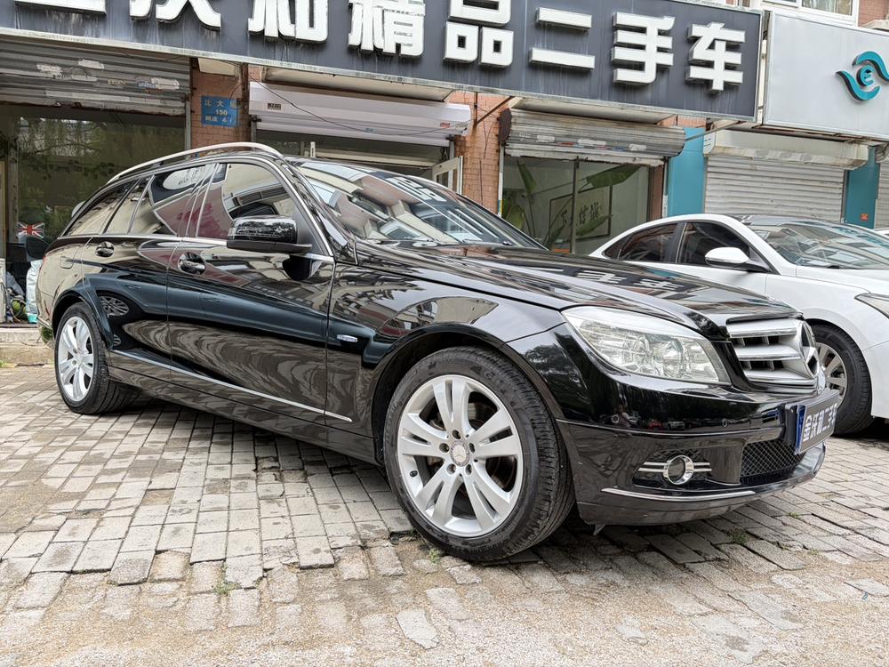 Mercedes-Benz Mercedes-Benz C-Class (Import)