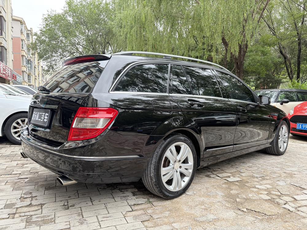 Mercedes-Benz Mercedes-Benz C-Class (Import)