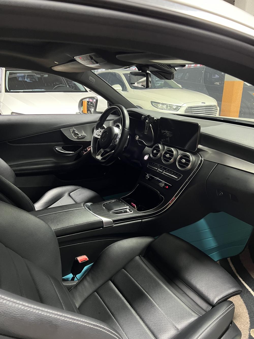 Mercedes-Benz Mercedes-Benz C-Class (Import)