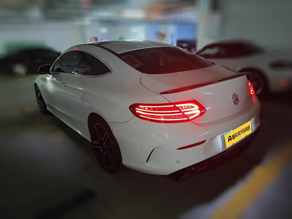 Mercedes-Benz Mercedes-Benz C-Class (Import)