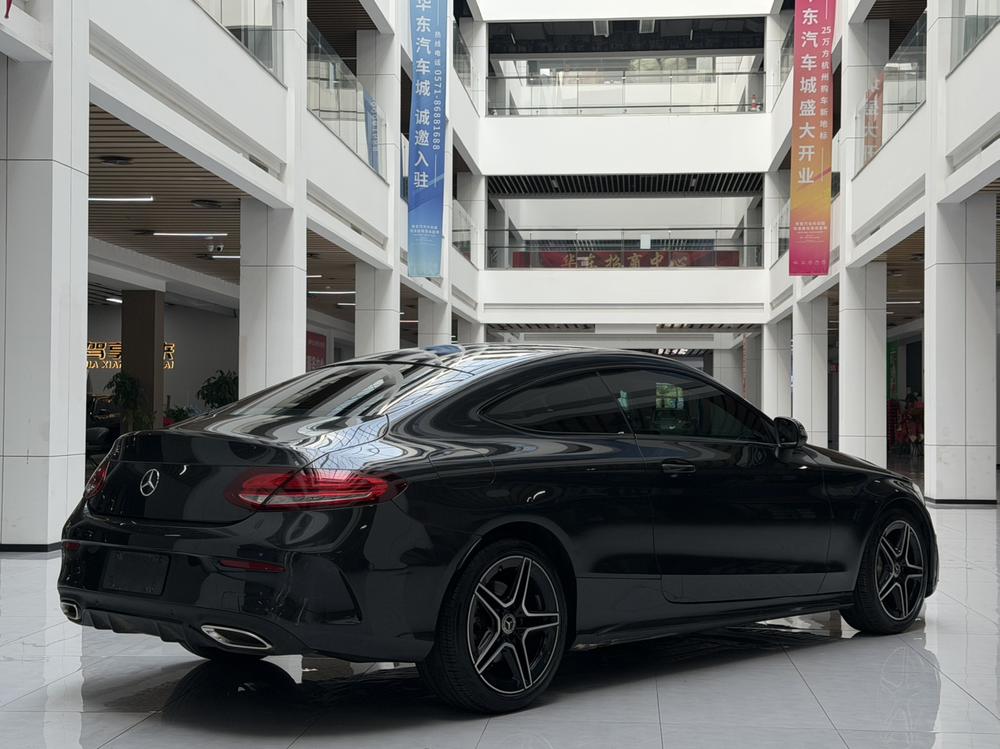 Mercedes-Benz Mercedes-Benz C-Class (Import)