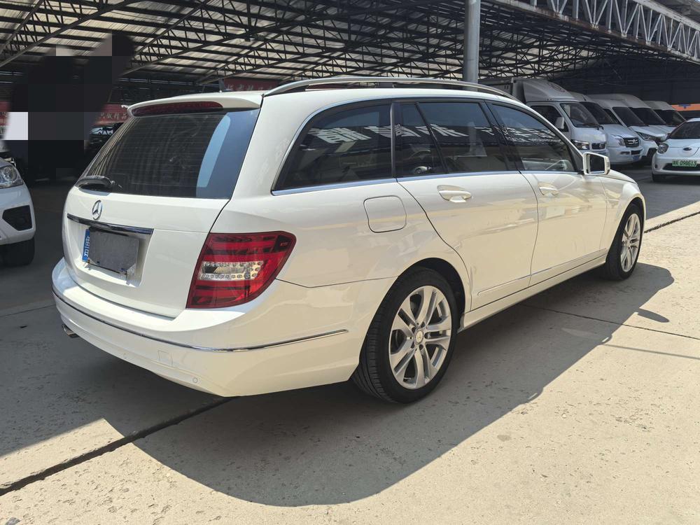 Mercedes-Benz Mercedes-Benz C-Class (Import)