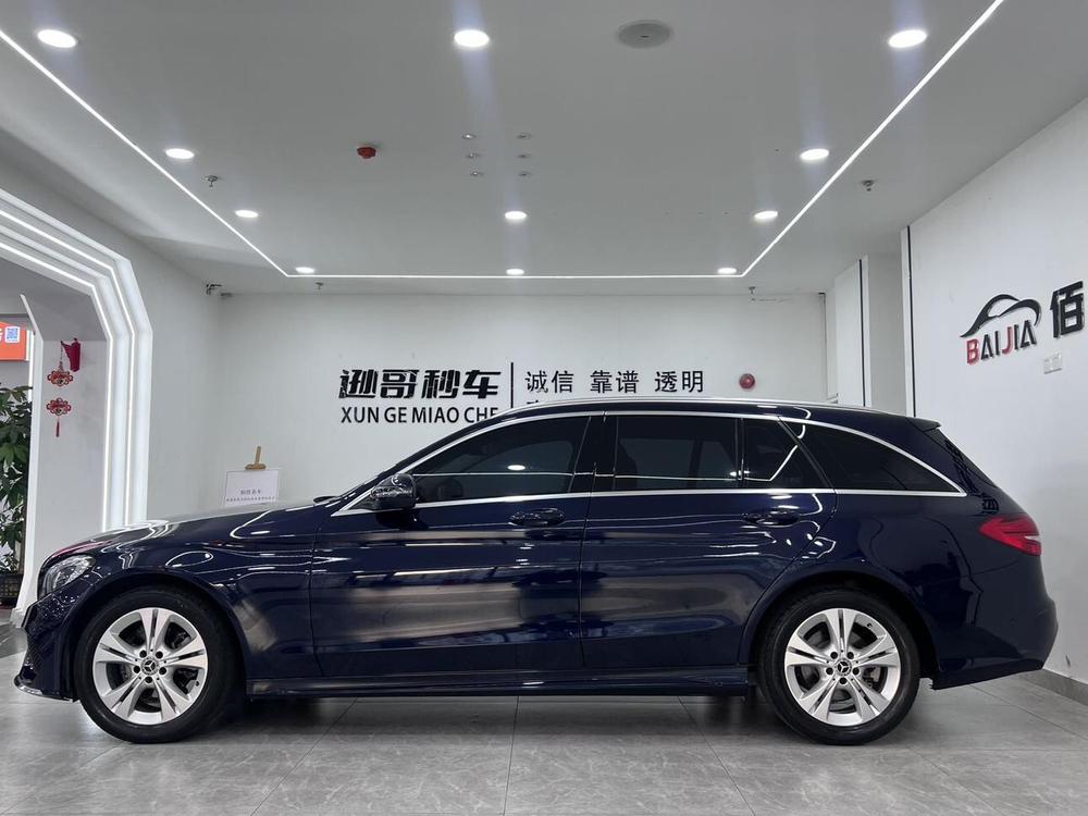 Mercedes-Benz Mercedes-Benz C-Class (Import)