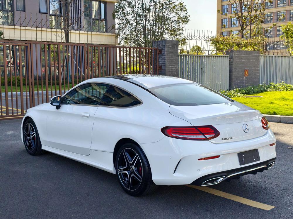 Mercedes-Benz Mercedes-Benz C-Class (Import)