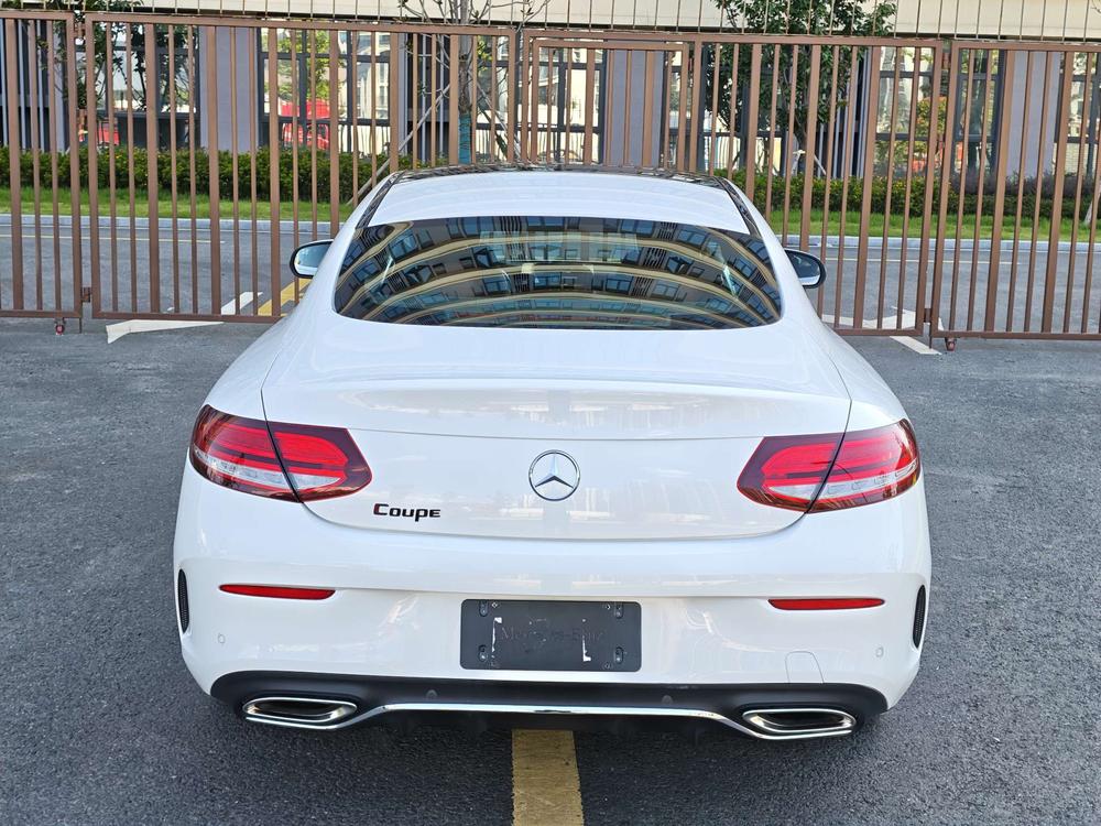 Mercedes-Benz Mercedes-Benz C-Class (Import)