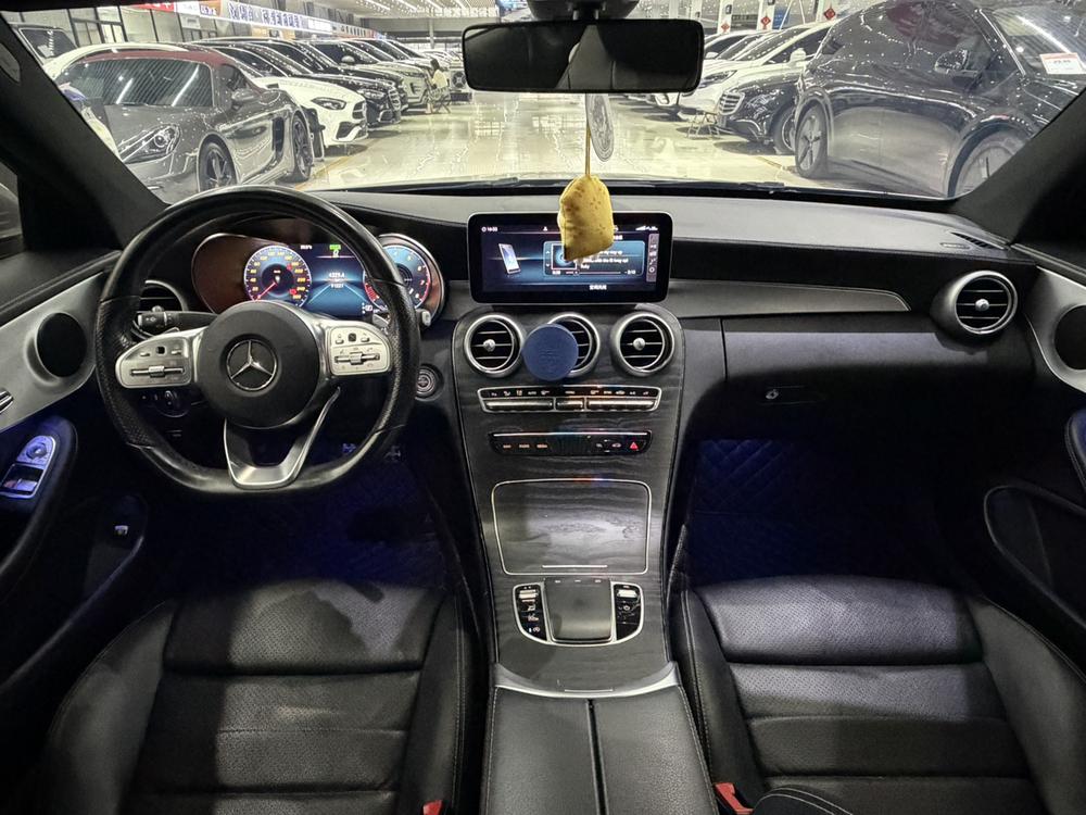 Mercedes-Benz Mercedes-Benz C-Class (Import)