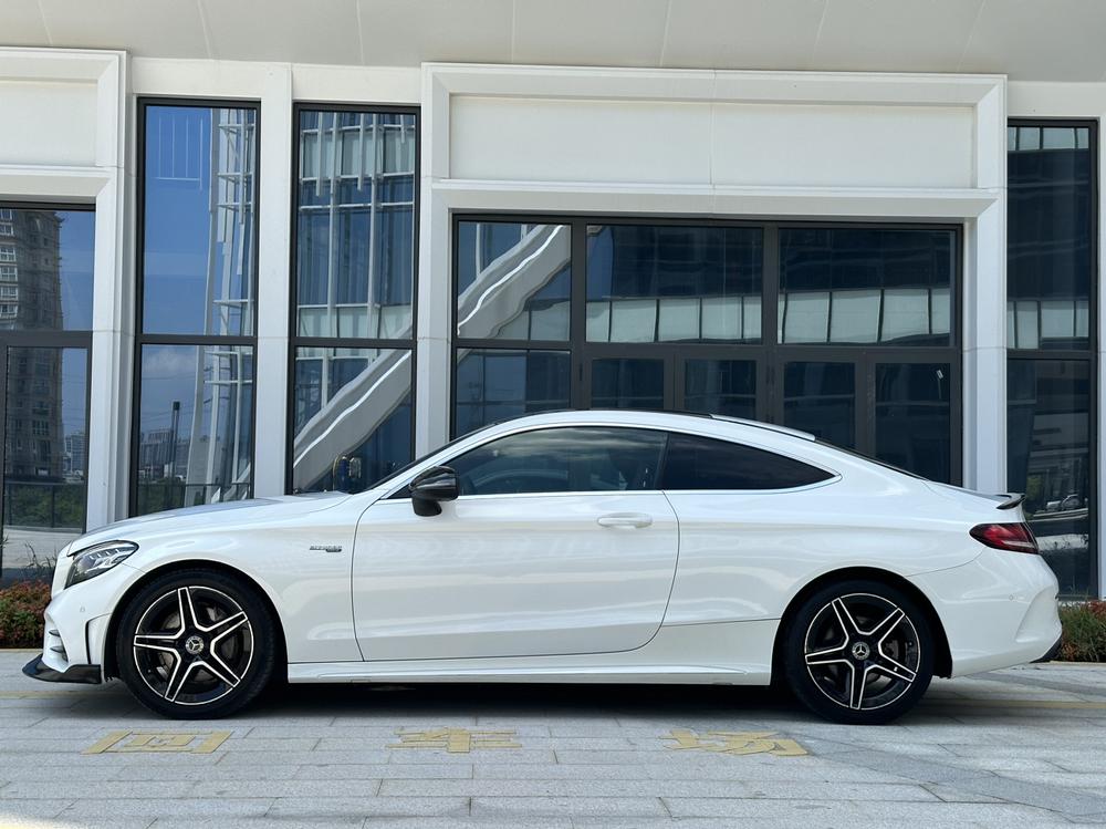 Mercedes-Benz Mercedes-Benz C-Class (Import)