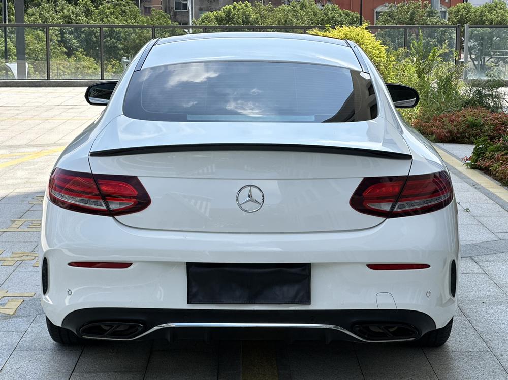 Mercedes-Benz Mercedes-Benz C-Class (Import)