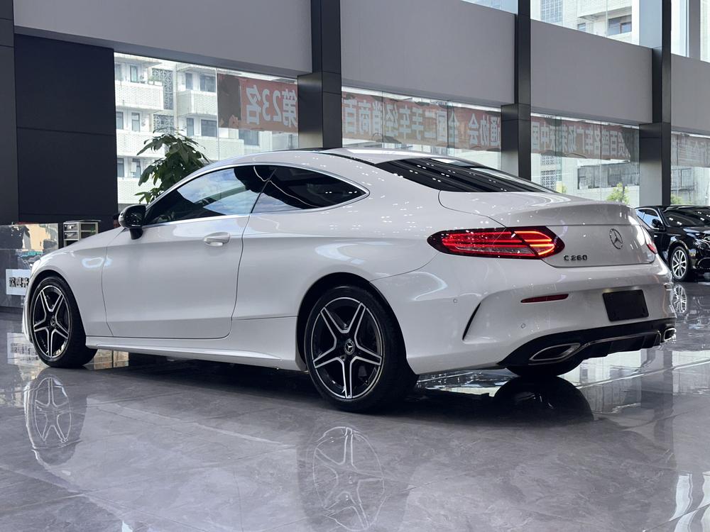 Mercedes-Benz Mercedes-Benz C-Class (Import)