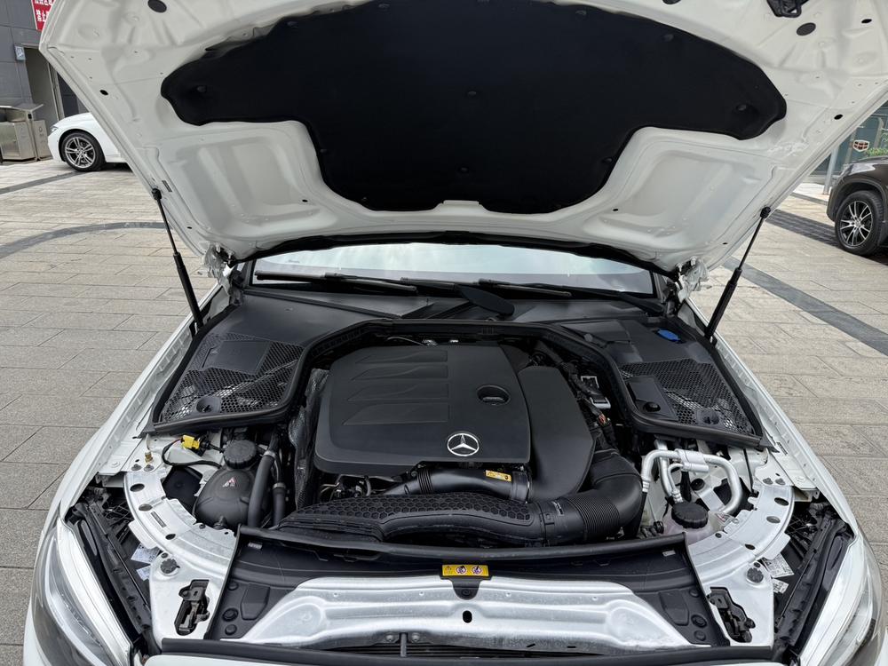 Mercedes-Benz Mercedes-Benz C-Class (Import)