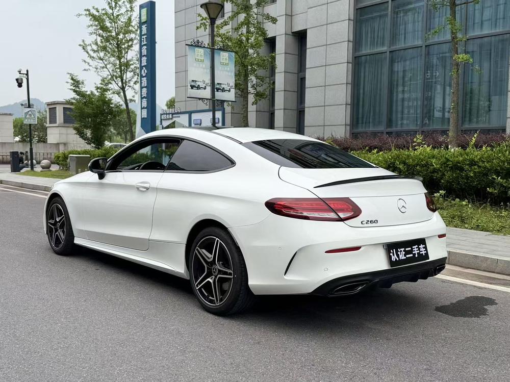 Mercedes-Benz Mercedes-Benz C-Class (Import)