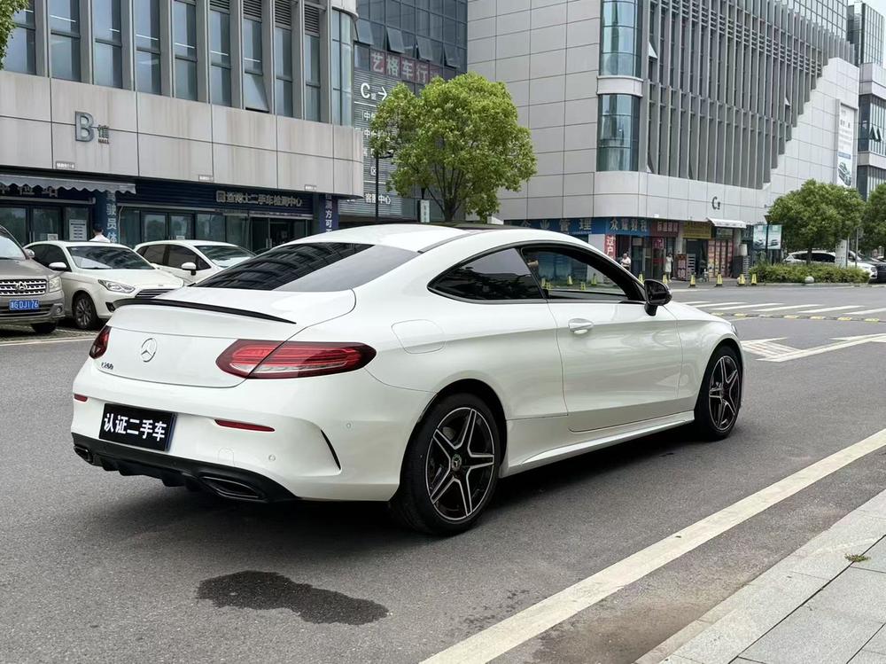 Mercedes-Benz Mercedes-Benz C-Class (Import)