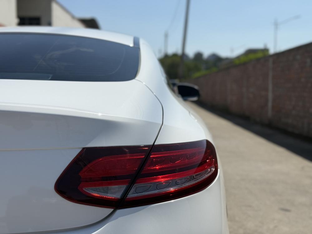 Mercedes-Benz Mercedes-Benz C-Class (Import)