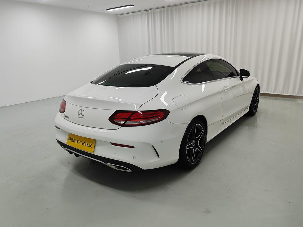Mercedes-Benz Mercedes-Benz C-Class (Import)