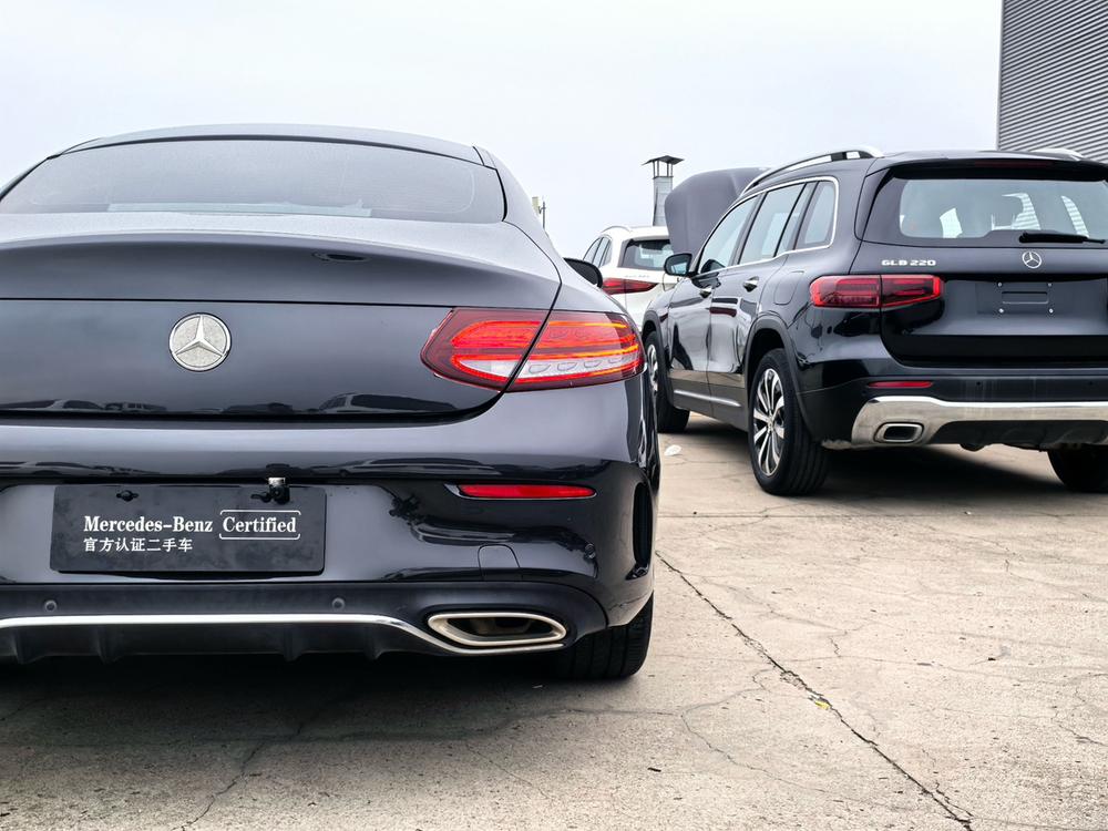 Mercedes-Benz Mercedes-Benz C-Class (Import)