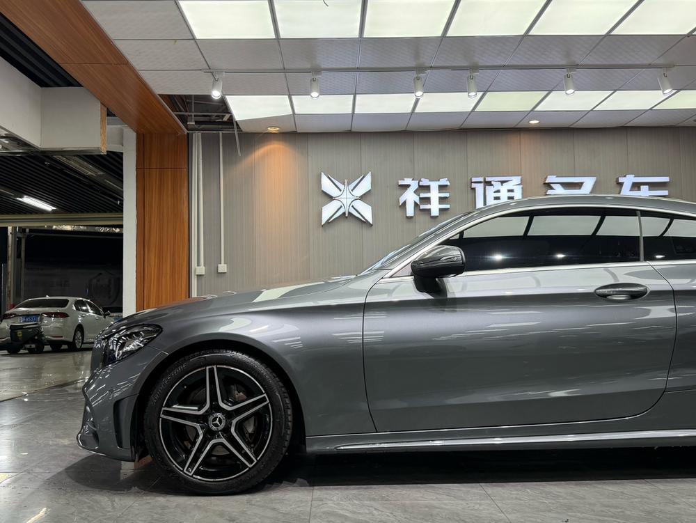 Mercedes-Benz Mercedes-Benz C-Class (Import)