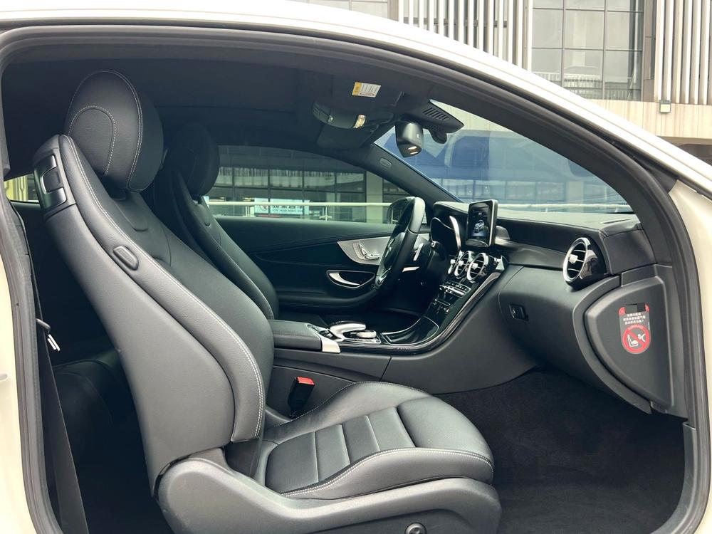 Mercedes-Benz Mercedes-Benz C-Class (Import)