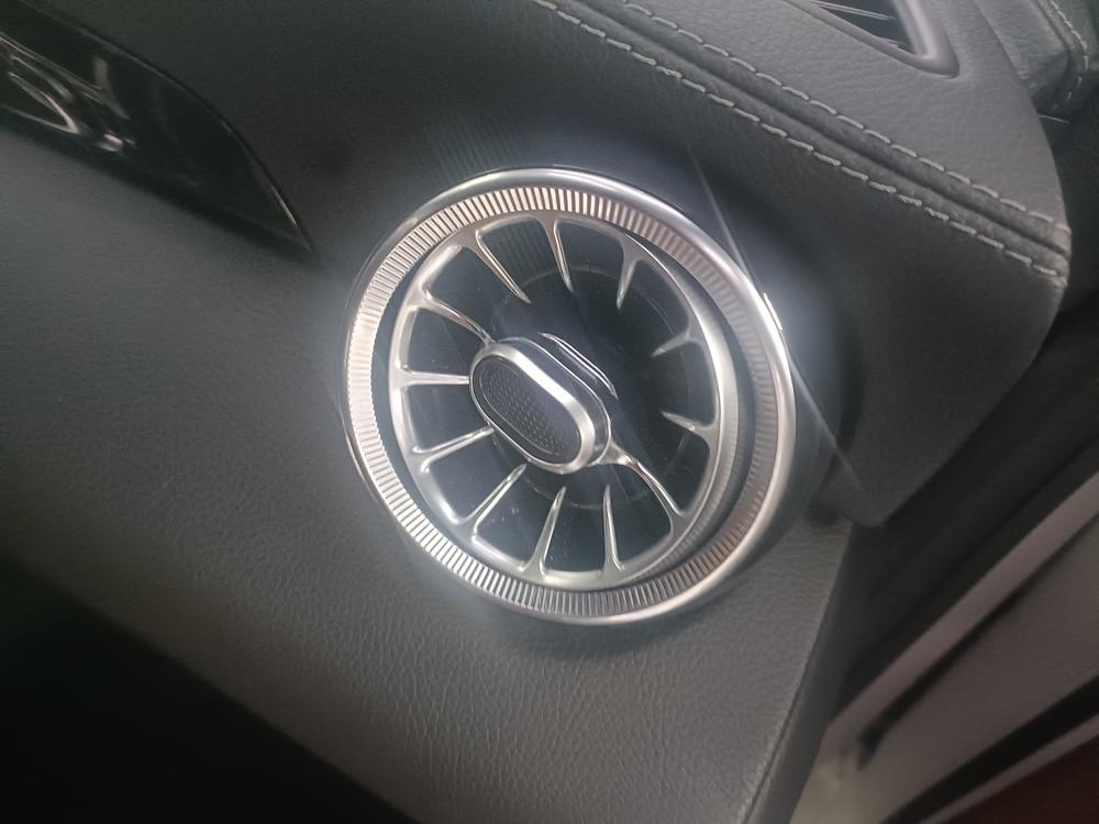 Mercedes-Benz Mercedes-Benz C-Class (Import)
