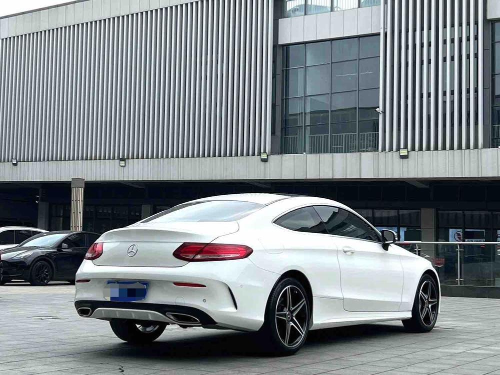 Mercedes-Benz Mercedes-Benz C-Class (Import)
