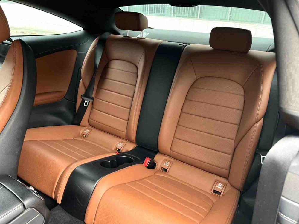 Mercedes-Benz Mercedes-Benz C-Class (Import)