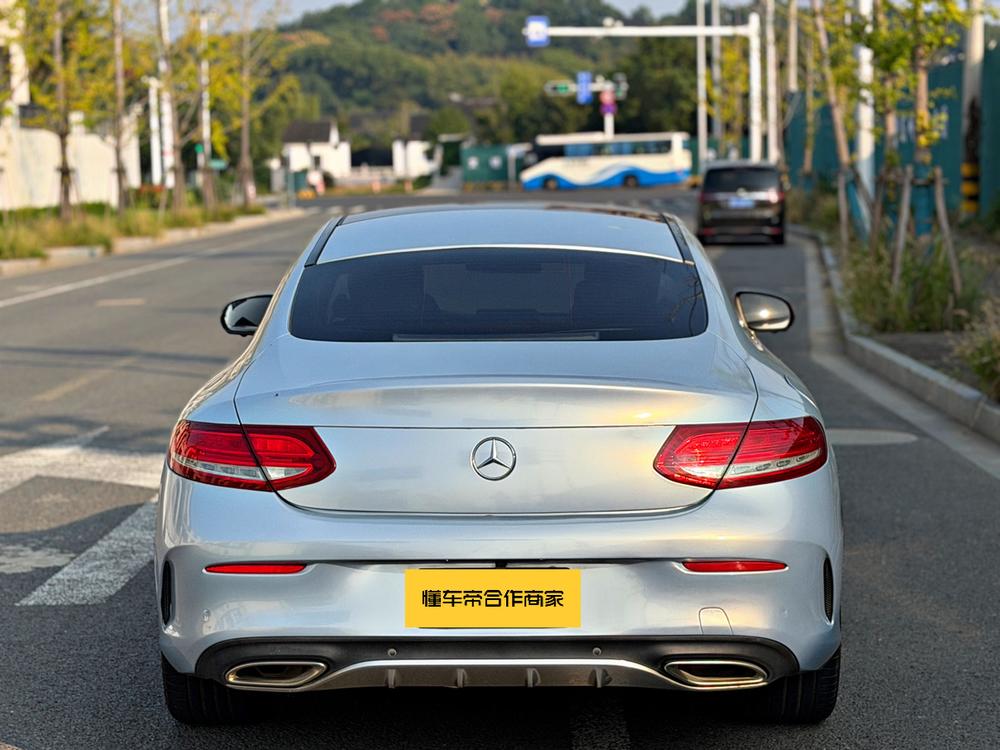 Mercedes-Benz Mercedes-Benz C-Class (Import)