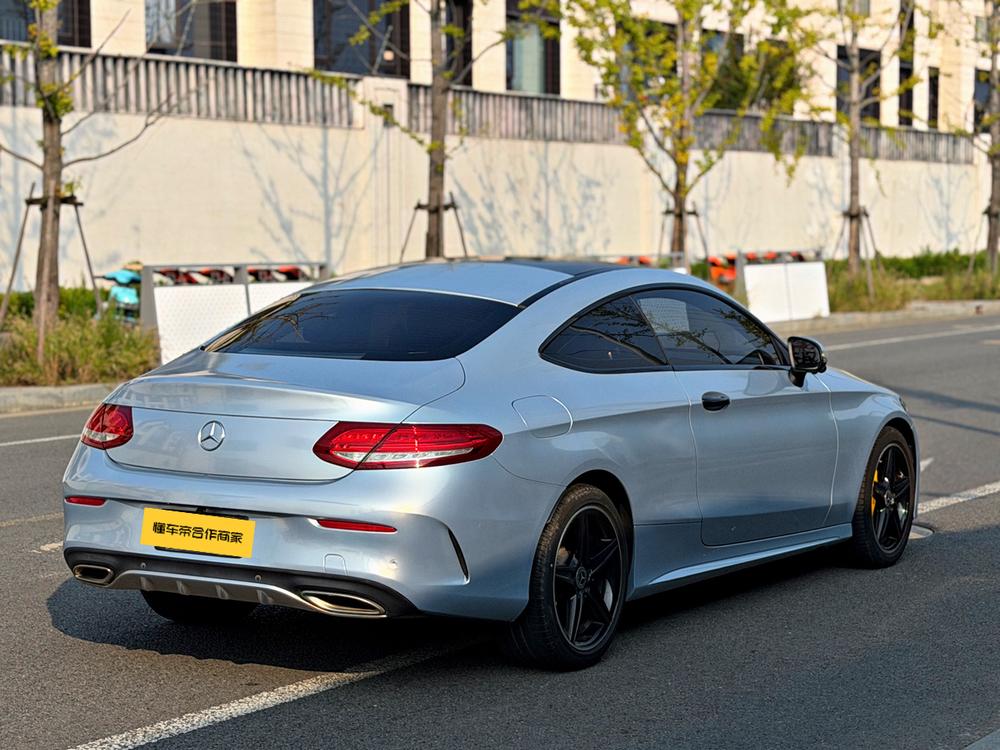 Mercedes-Benz Mercedes-Benz C-Class (Import)