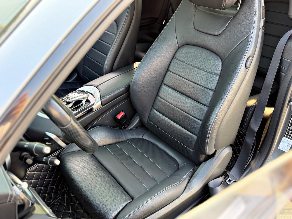 Mercedes-Benz Mercedes-Benz C-Class (Import)
