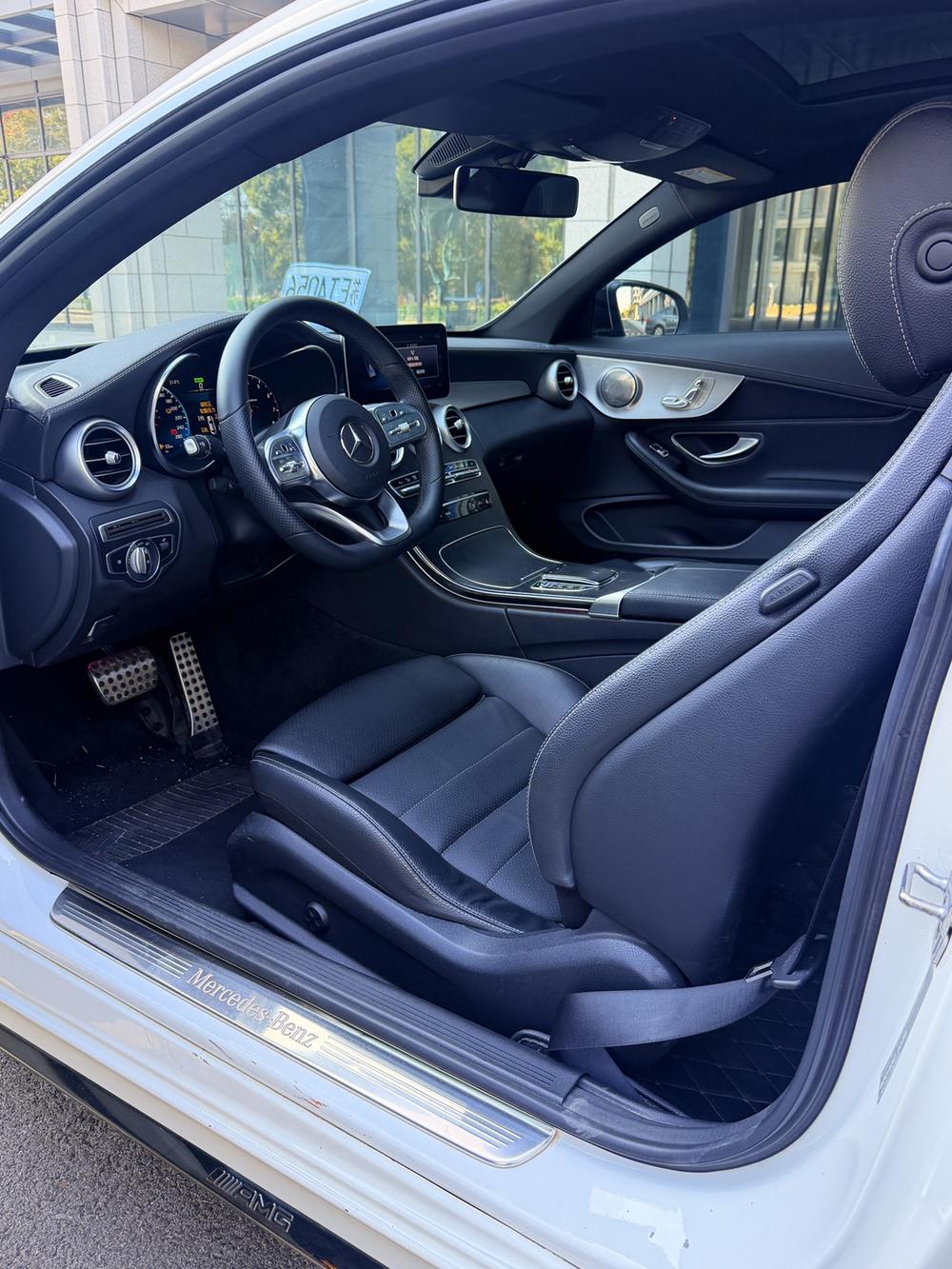 Mercedes-Benz Mercedes-Benz C-Class (Import)