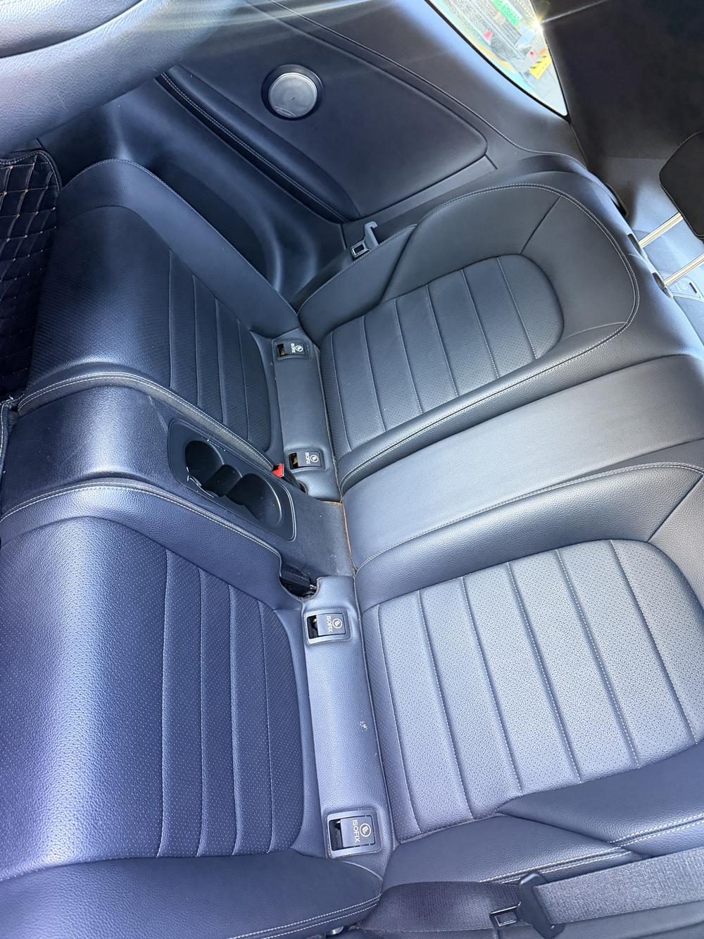 Mercedes-Benz Mercedes-Benz C-Class (Import)