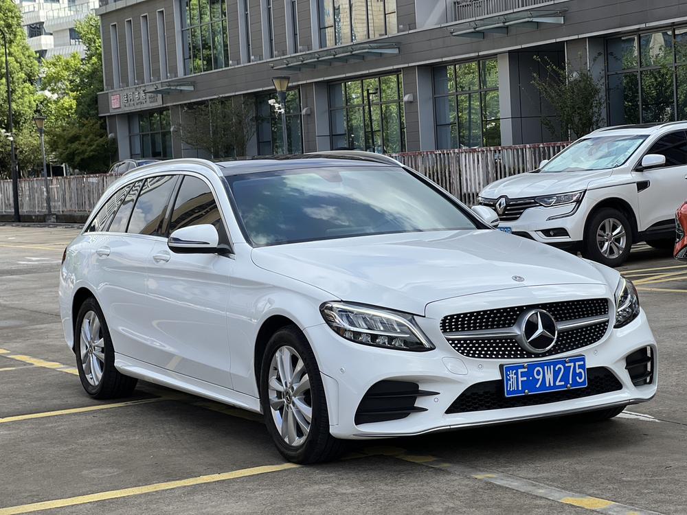 Mercedes-Benz Mercedes-Benz C-Class (Import)