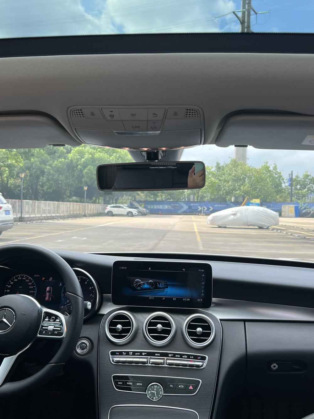 Mercedes-Benz Mercedes-Benz C-Class (Import)