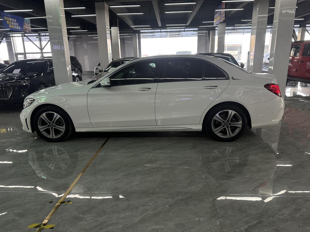Mercedes-Benz Mercedes-Benz C-Class