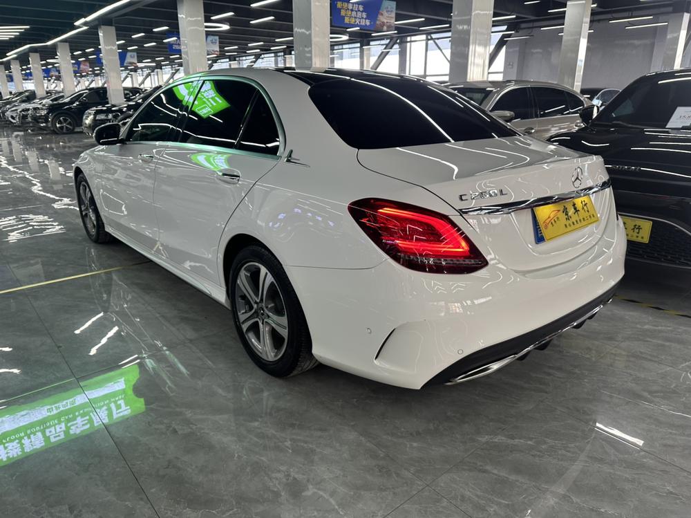 Mercedes-Benz Mercedes-Benz C-Class