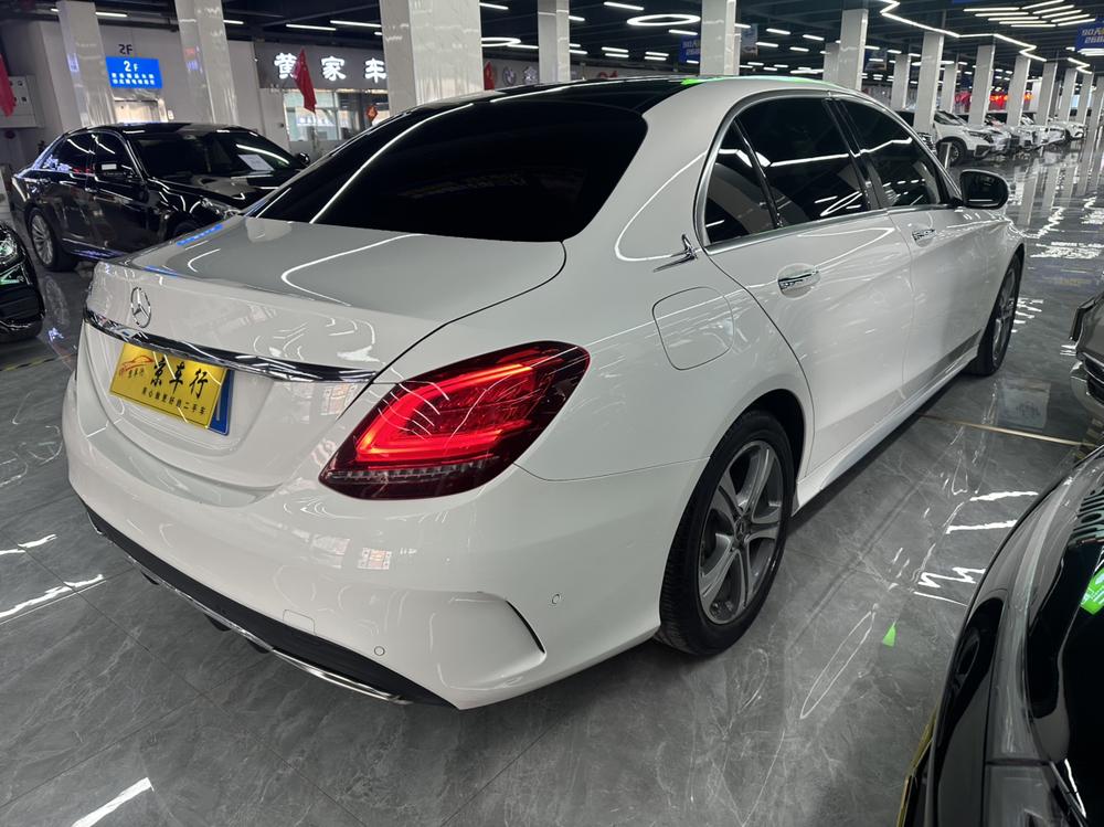 Mercedes-Benz Mercedes-Benz C-Class