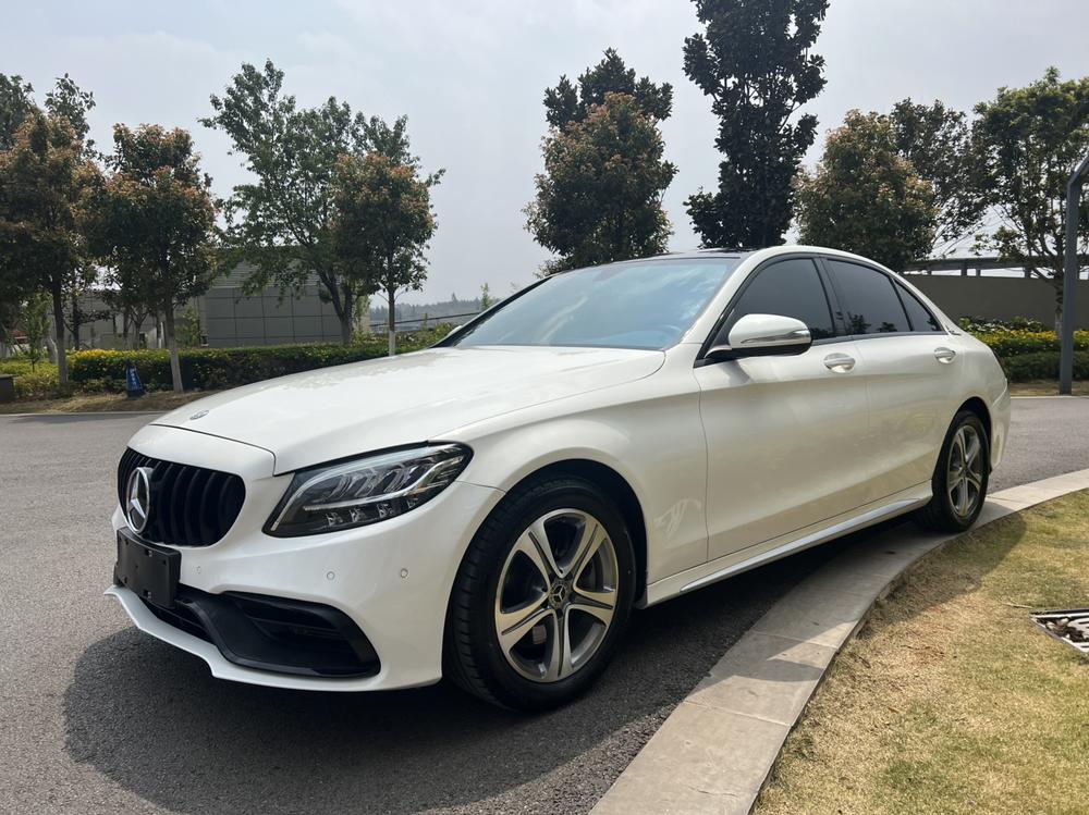Mercedes-Benz Mercedes-Benz C-Class