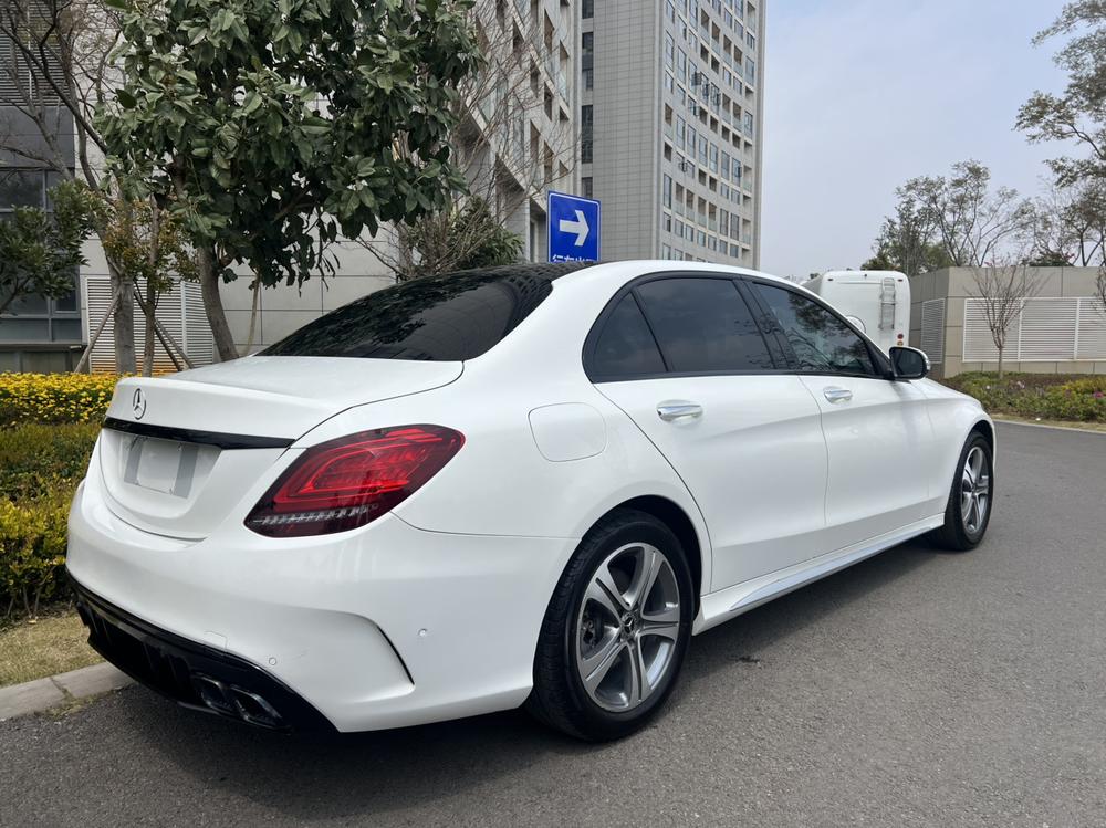 Mercedes-Benz Mercedes-Benz C-Class